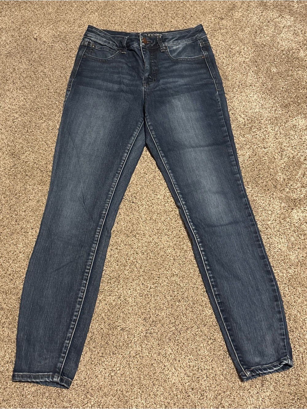🌸Maurices Women's Mid-Dark Wash Skinny Jeans